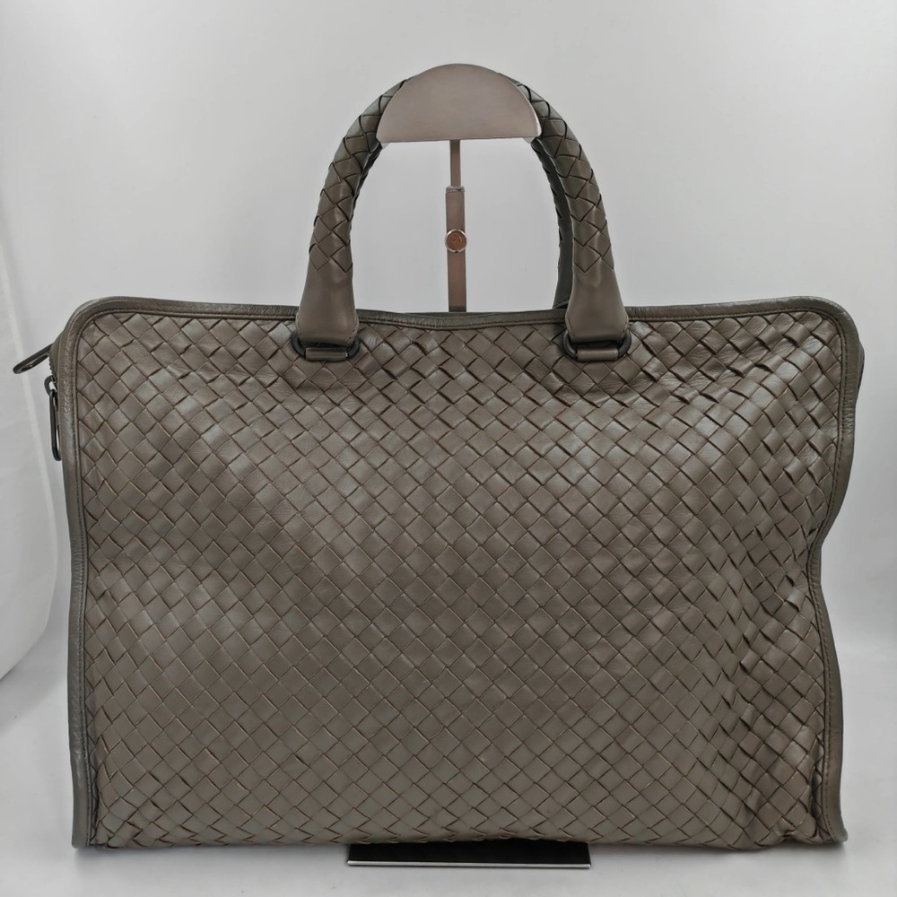 ‼️SOLD❤️‍🔥Bottega Veneta Gray Intrecciato Leather laptop bag